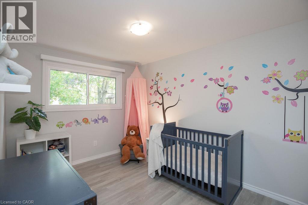 57 Valery Court, Hamilton, Ontario  L9C 2W2 - Photo 32 - 40859199