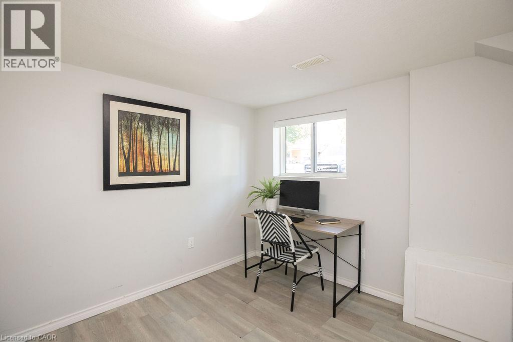 57 Valery Court, Hamilton, Ontario  L9C 2W2 - Photo 41 - 40859199