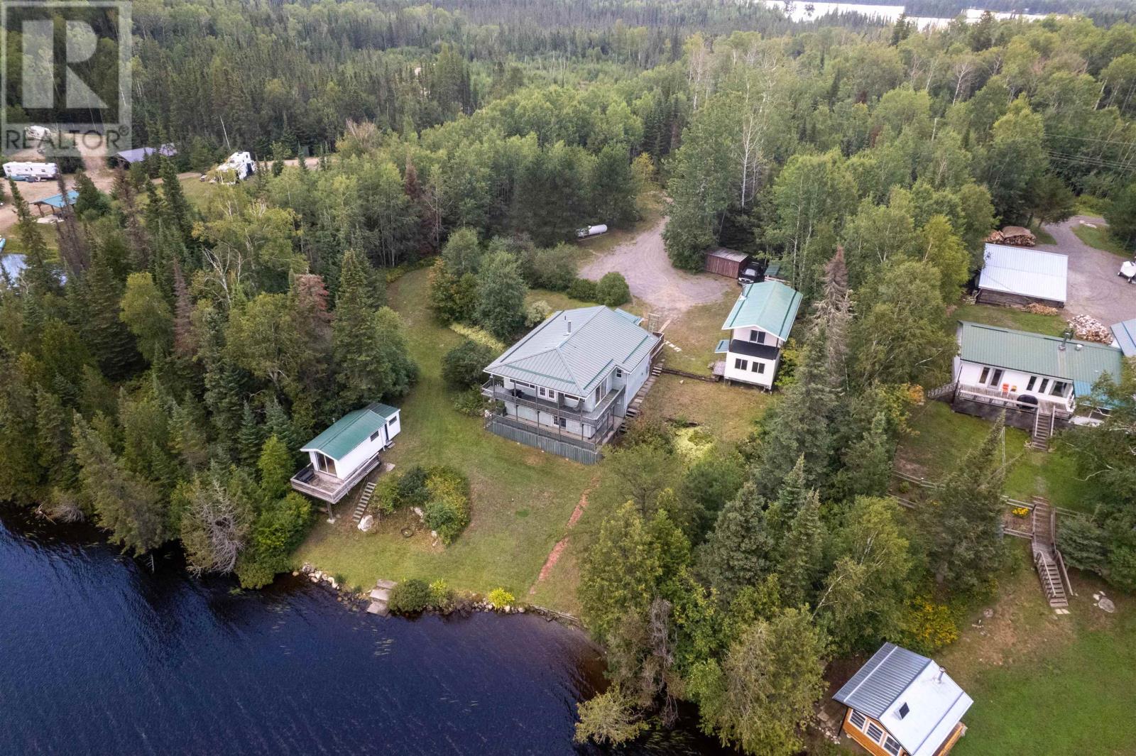32i One Island Lake Rd N, Thunder Bay, Ontario  P7G 0W4 - Photo 2 - TB2602583