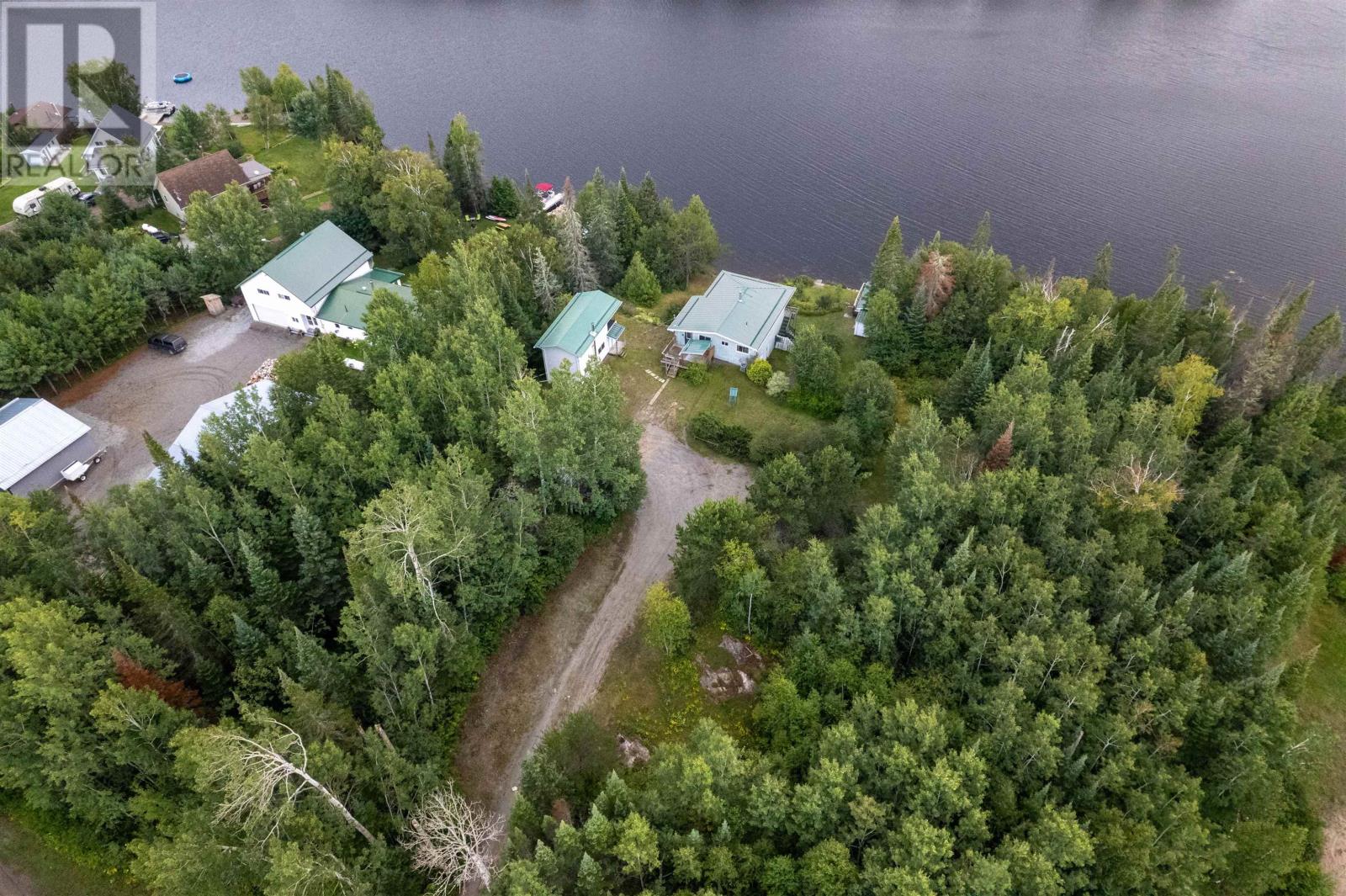 32i One Island Lake Rd N, Thunder Bay, Ontario  P7G 0W4 - Photo 3 - TB2602583