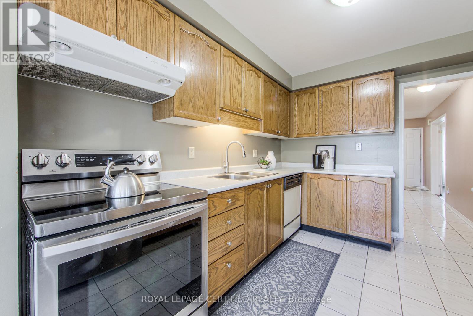 1448 Rose Haven Road, Mississauga, Ontario  L5V 1H1 - Photo 14 - W13724314