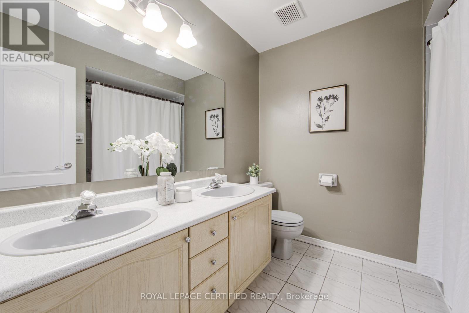1448 Rose Haven Road, Mississauga, Ontario  L5V 1H1 - Photo 35 - W13724314