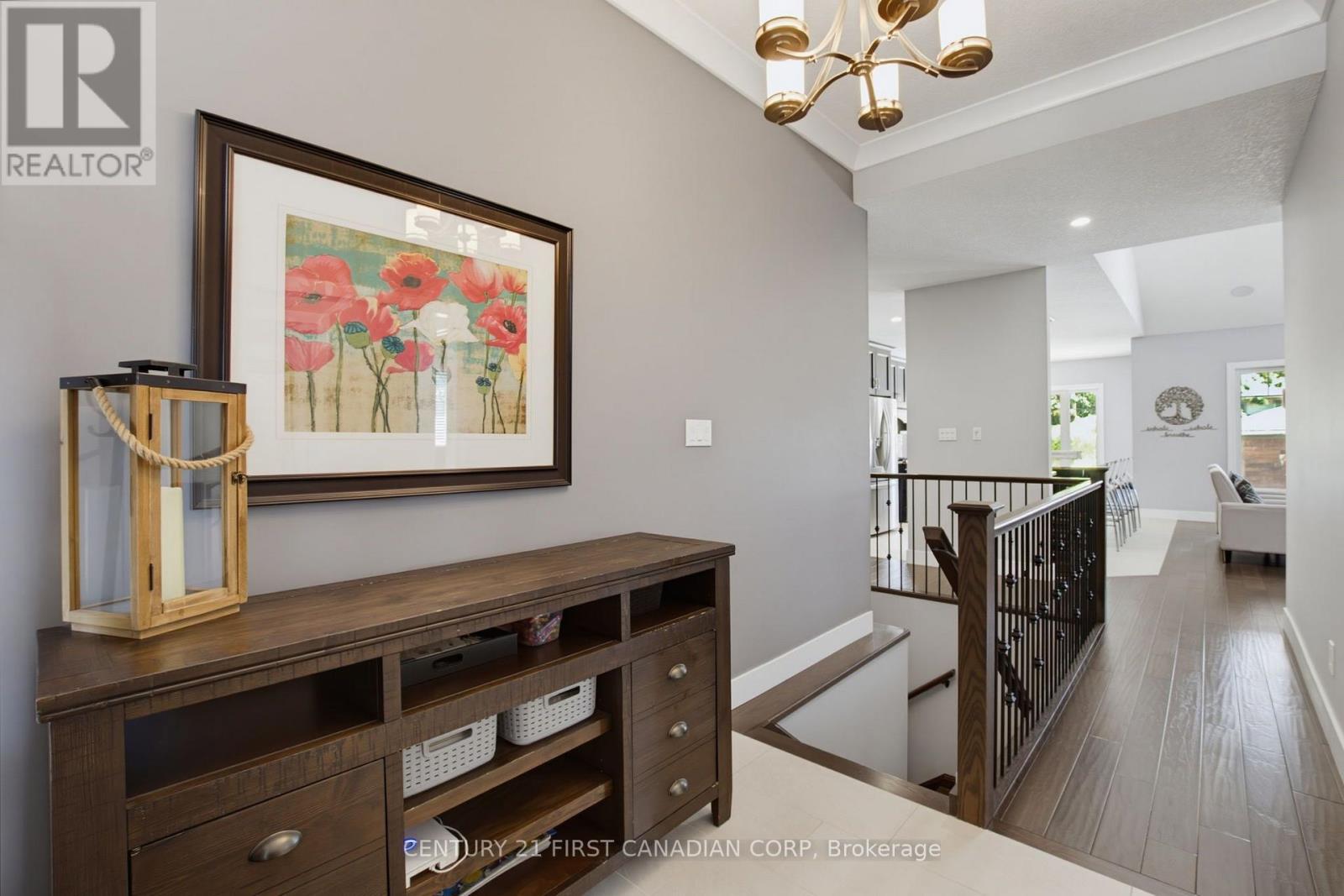 183 Acton Street, Strathroy-Caradoc, Ontario  N6G 5L7 - Photo 4 - X13724336