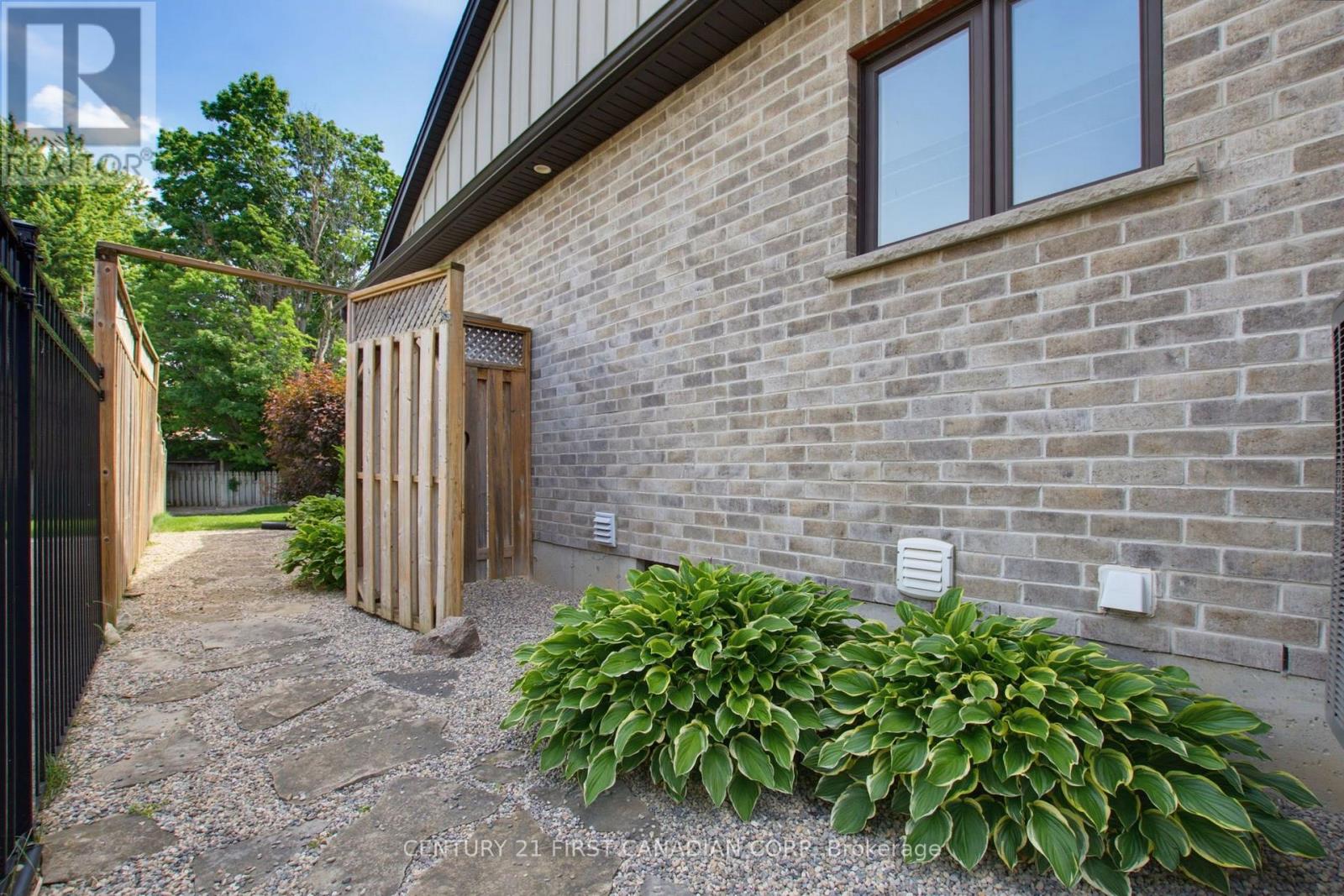 183 Acton Street, Strathroy-Caradoc, Ontario  N6G 5L7 - Photo 50 - X13724336