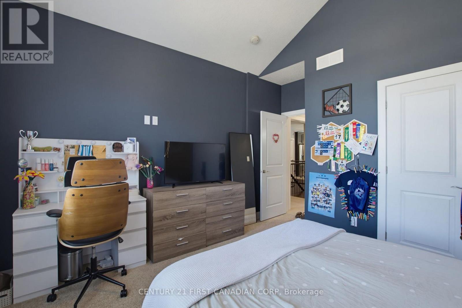 183 Acton Street, Strathroy-Caradoc, Ontario  N6G 5L7 - Photo 6 - X13724336
