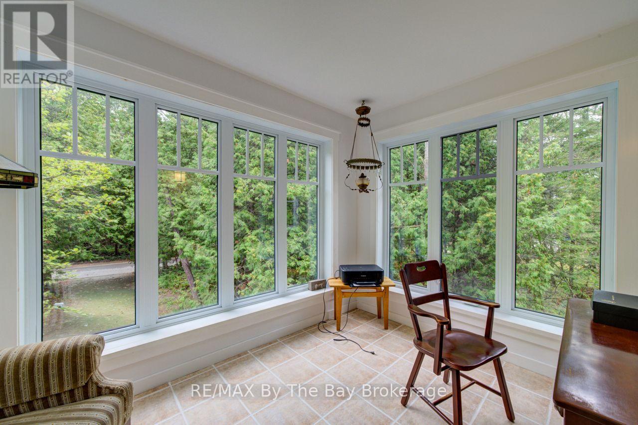 1170 Shore Lane, Wasaga Beach, Ontario  L9Z 1Z8 - Photo 20 - S13724358