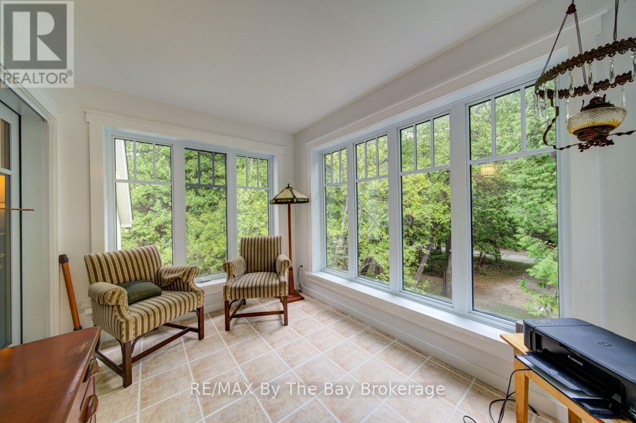 1170 Shore Lane, Wasaga Beach, Ontario  L9Z 1Z8 - Photo 21 - S13724358