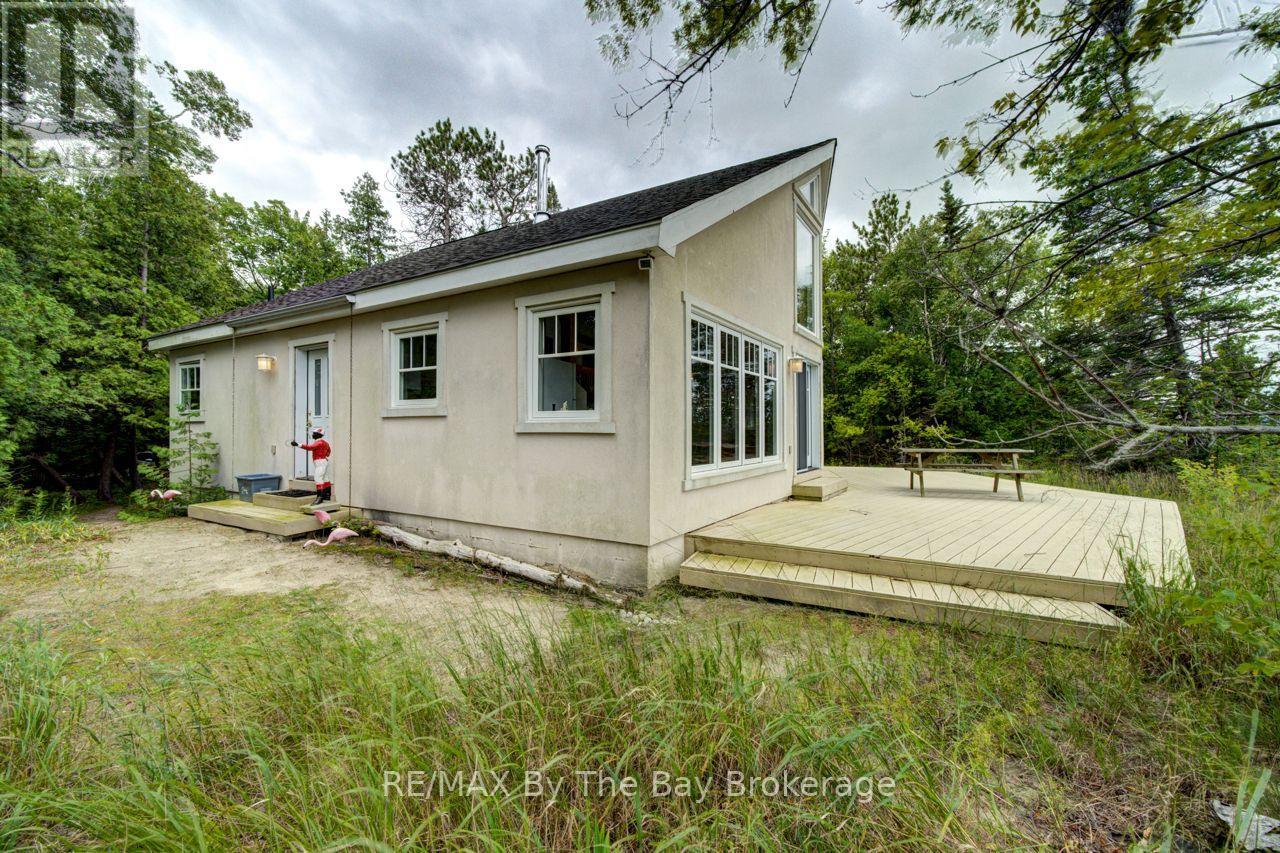 1170 Shore Lane, Wasaga Beach, Ontario  L9Z 1Z8 - Photo 26 - S13724358