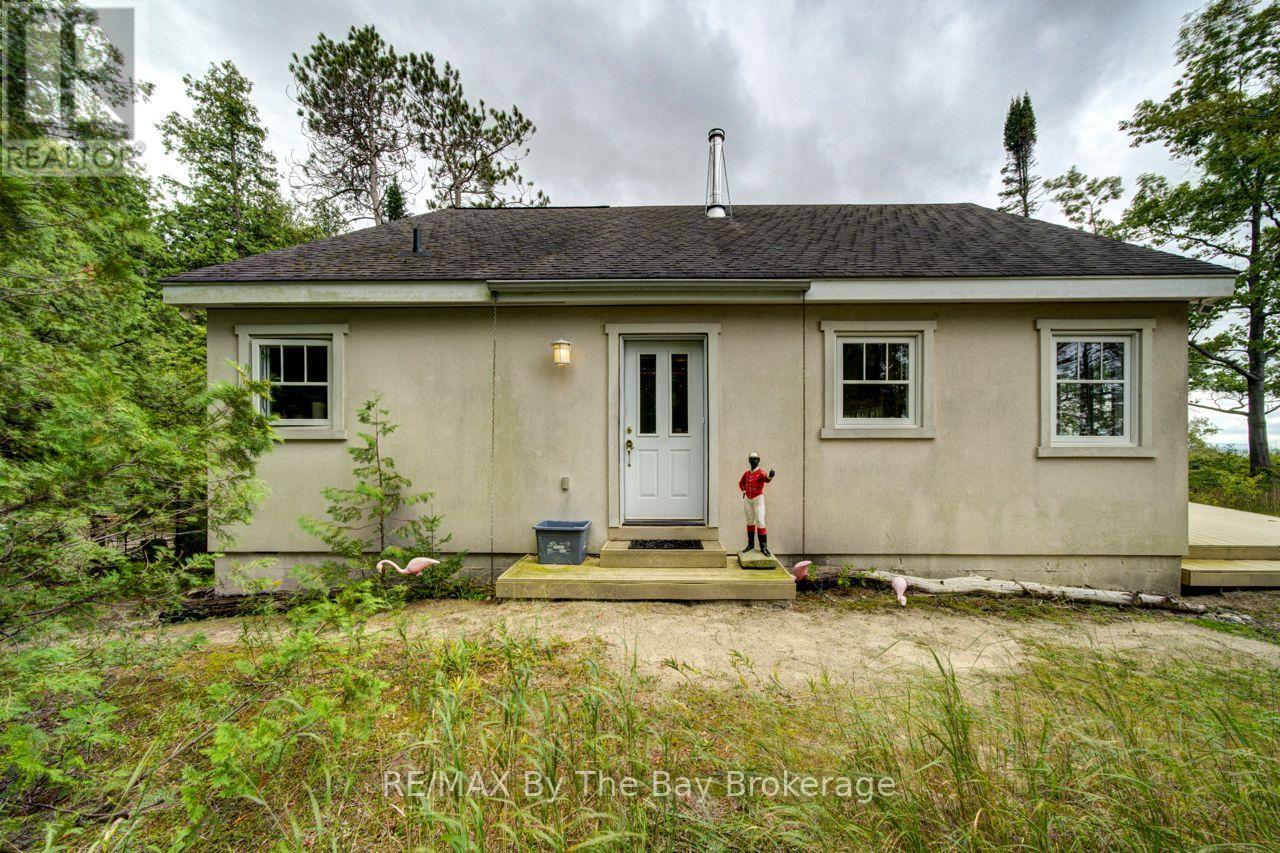 1170 Shore Lane, Wasaga Beach, Ontario  L9Z 1Z8 - Photo 27 - S13724358