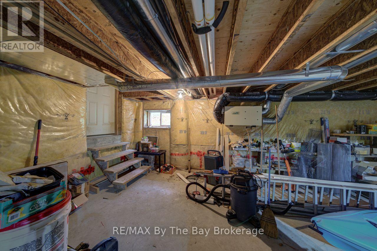 1170 Shore Lane, Wasaga Beach, Ontario  L9Z 1Z8 - Photo 28 - S13724384