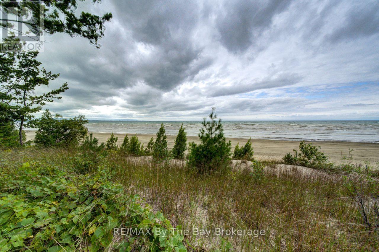 1170 Shore Lane, Wasaga Beach, Ontario  L9Z 1Z8 - Photo 29 - S13724384