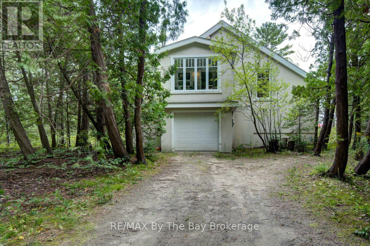 1170 Shore Lane, Wasaga Beach, Ontario  L9Z 1Z8 - Photo 3 - S13724384