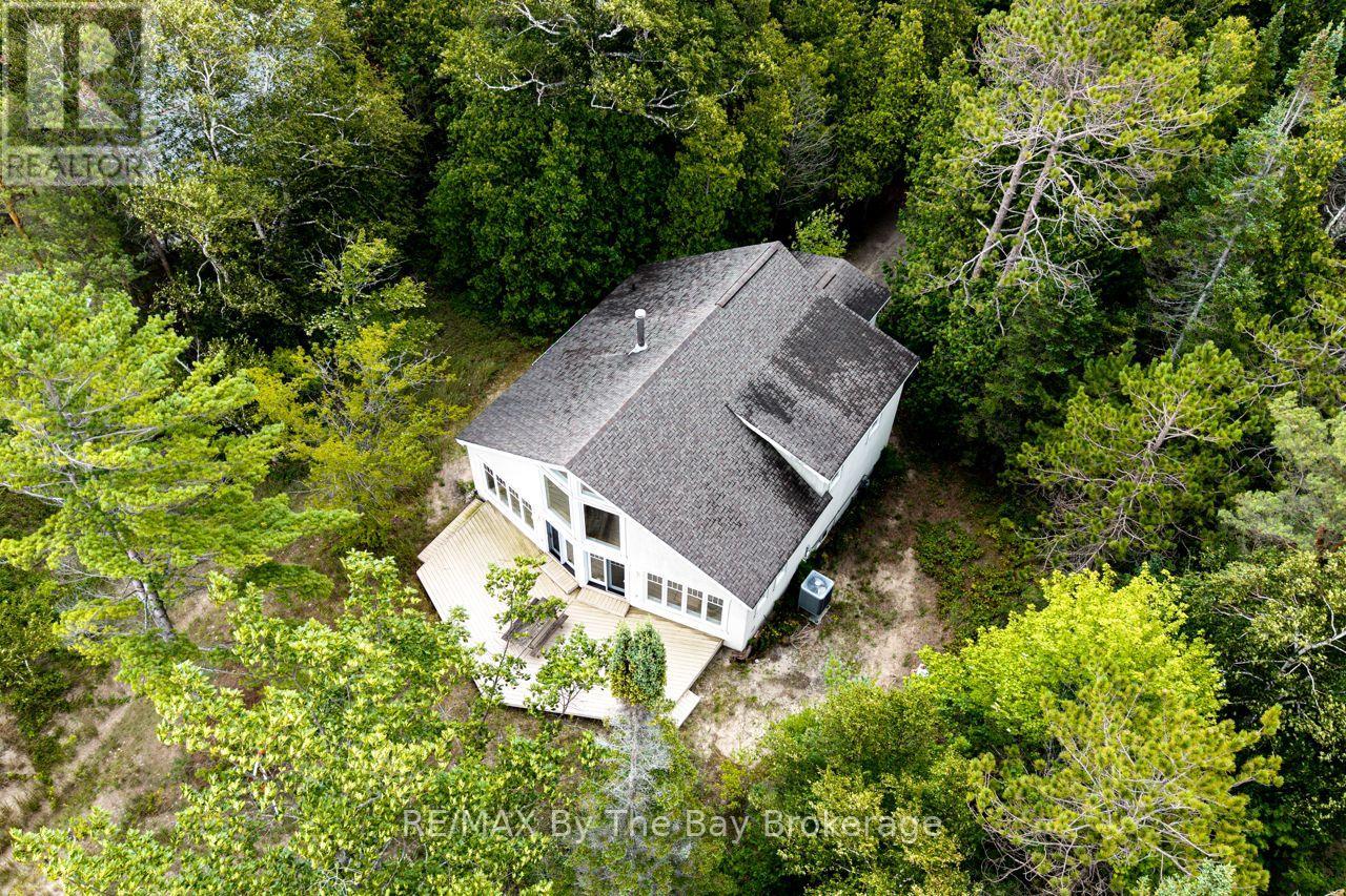 1170 Shore Lane, Wasaga Beach, Ontario  L9Z 1Z8 - Photo 41 - S13724384