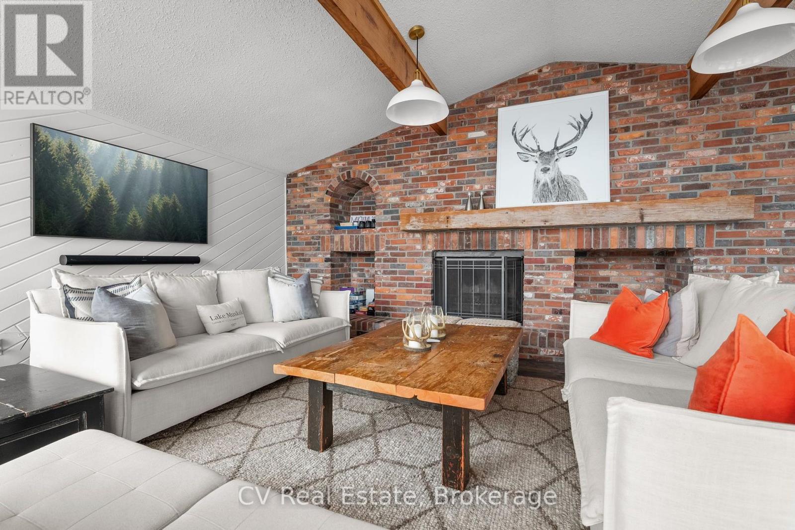 776 Eileen Gowan Island, Bracebridge, Ontario  P1L 1X6 - Photo 10 - X13724348