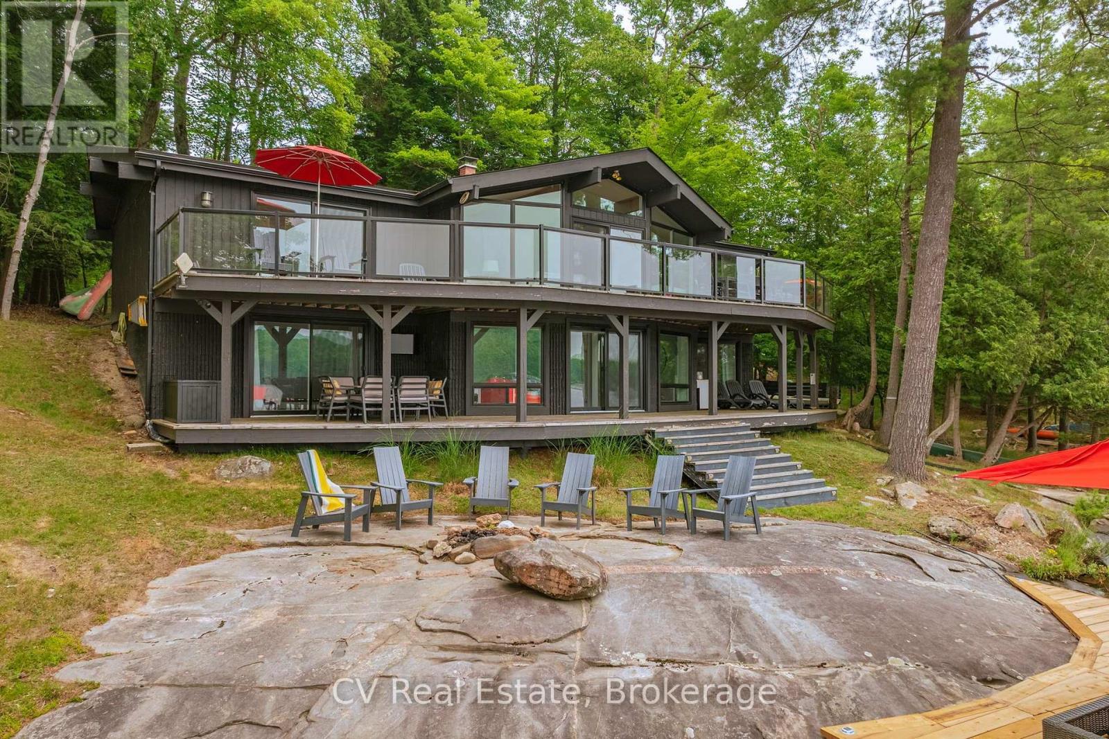 776 Eileen Gowan Island, Bracebridge, Ontario  P1L 1X6 - Photo 4 - X13724348