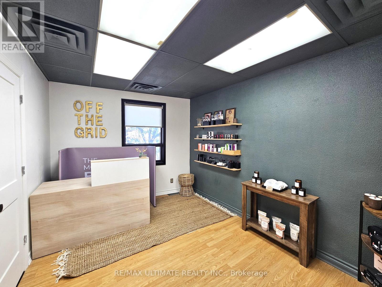 2007a Yonge Street, Toronto, Ontario  M4S 1Z8 - Photo 3 - C13724322