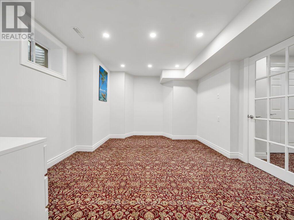 7 Winding Court, Toronto, Ontario  M1C 4X2 - Photo 39 - E13723750