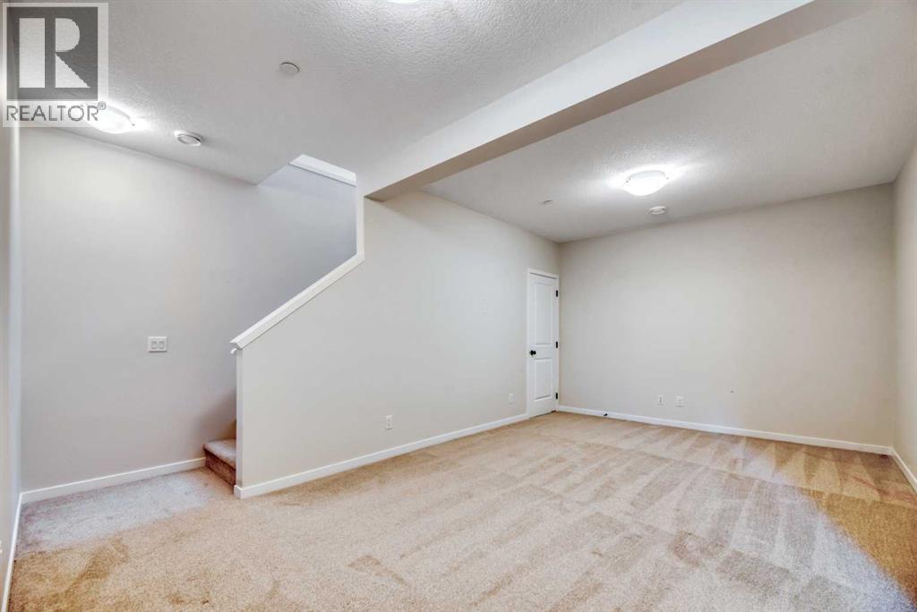 33 Lucas Rise NW, Calgary, Alberta  T3P 1N3 - Photo 29 - A2322455