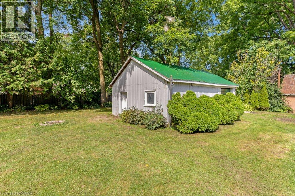 17 Queen Street, North Dumfries, Ontario  N0B 1L0 - Photo 40 - 40856064