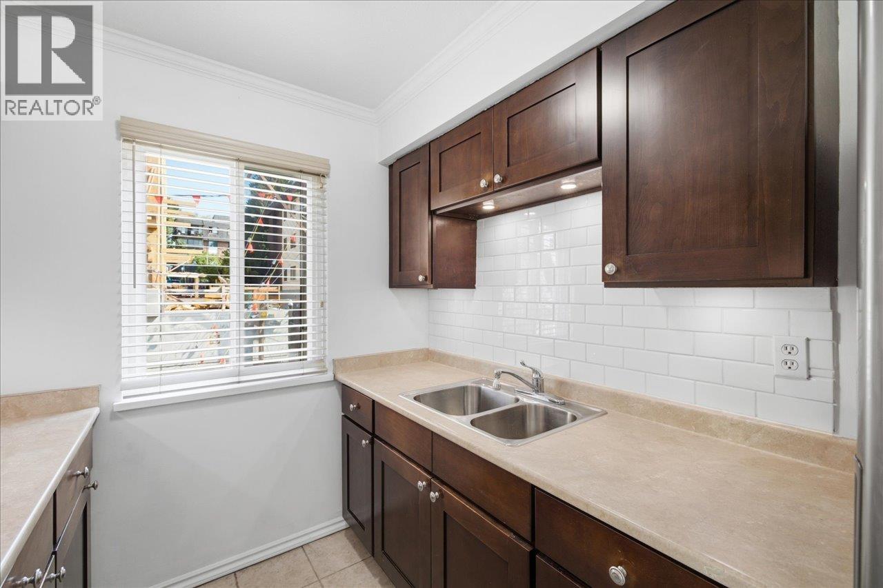 202 212 Forbes Avenue, North Vancouver, British Columbia  V7M 3E5 - Photo 4 - R3159796