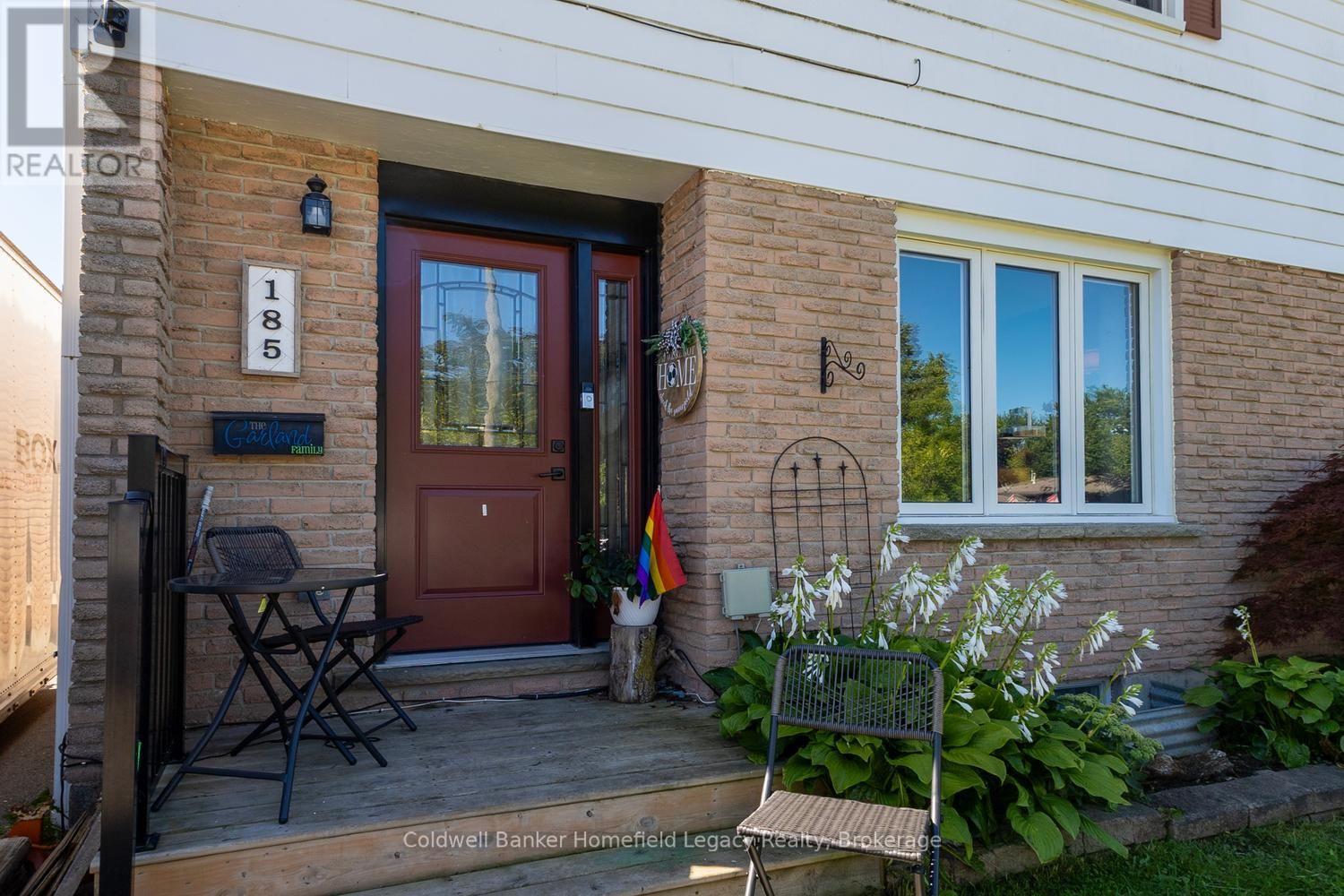 185 Maple Avenue, Stratford, Ontario  N5A 7G8 - Photo 2 - X13724394