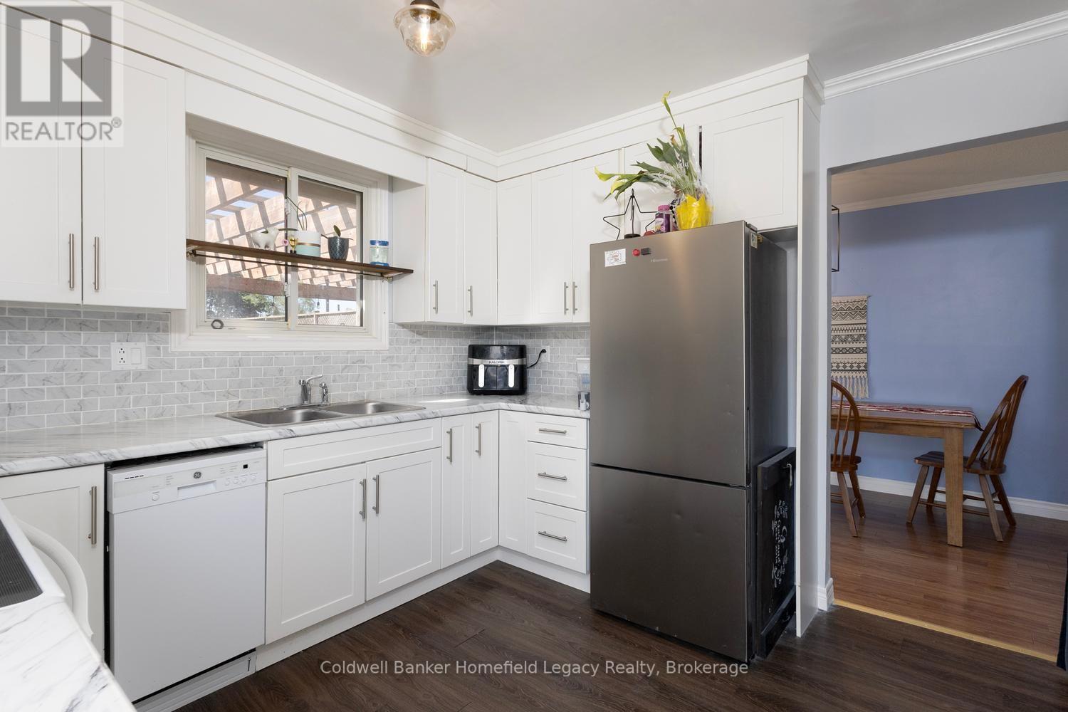 185 Maple Avenue, Stratford, Ontario  N5A 7G8 - Photo 8 - X13724394