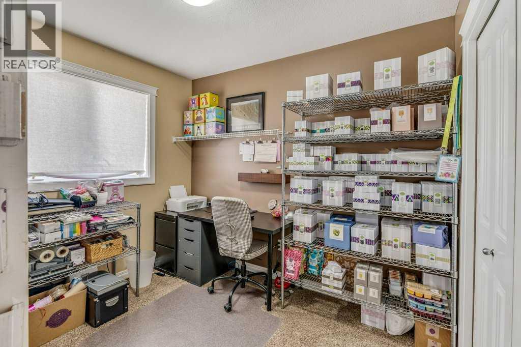 706 Centennial Avenue, Nobleford, Alberta  T0L 1S0 - Photo 16 - A2341042