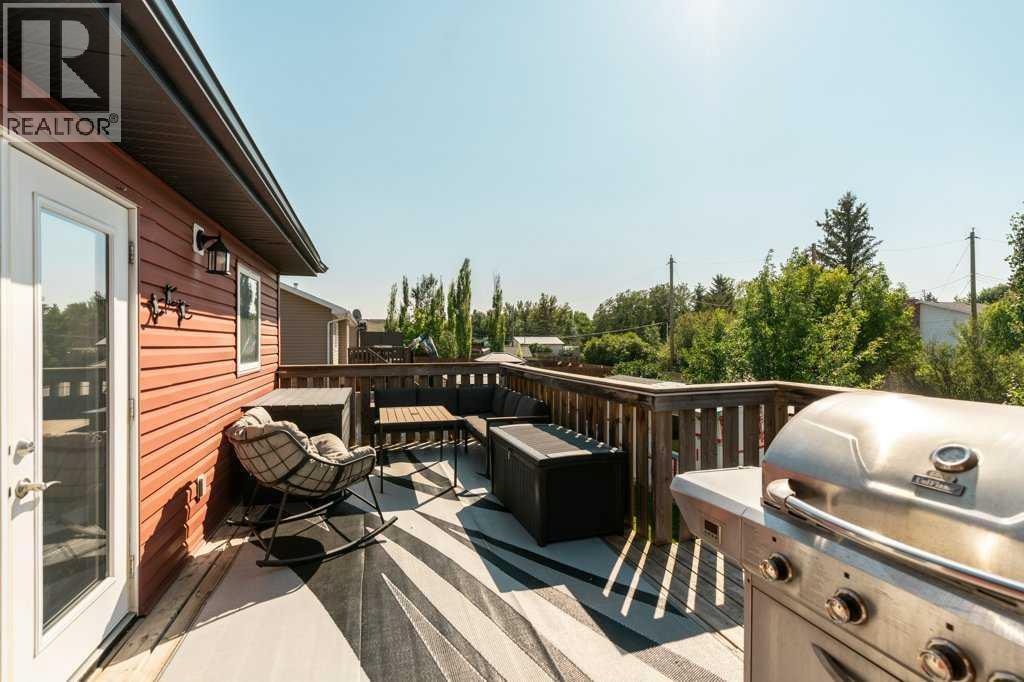 706 Centennial Avenue, Nobleford, Alberta  T0L 1S0 - Photo 34 - A2341042