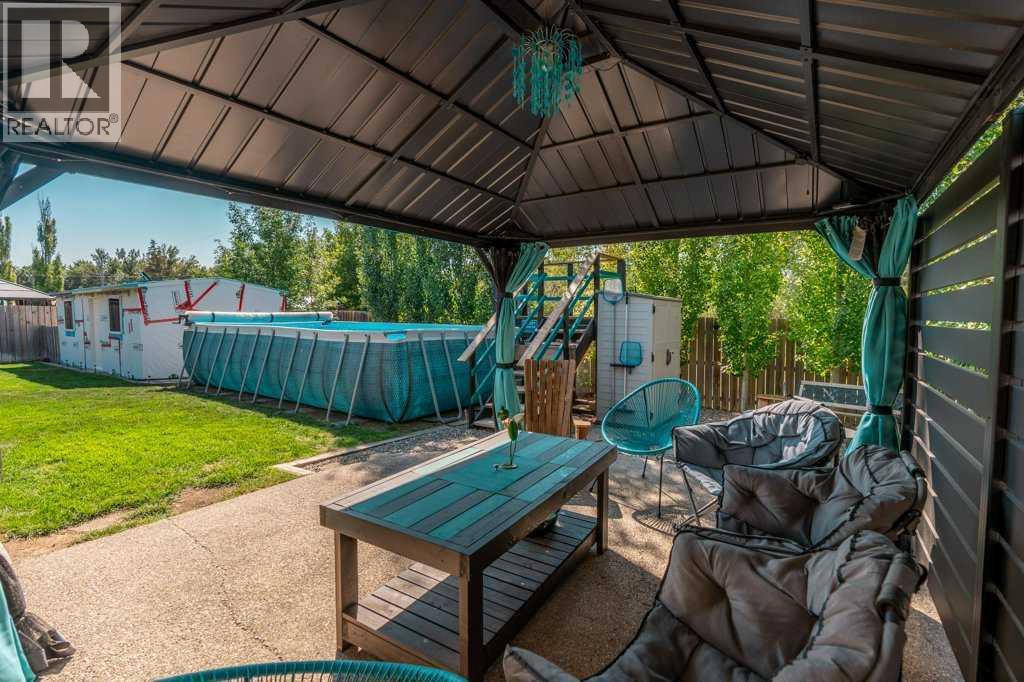 706 Centennial Avenue, Nobleford, Alberta  T0L 1S0 - Photo 40 - A2341042