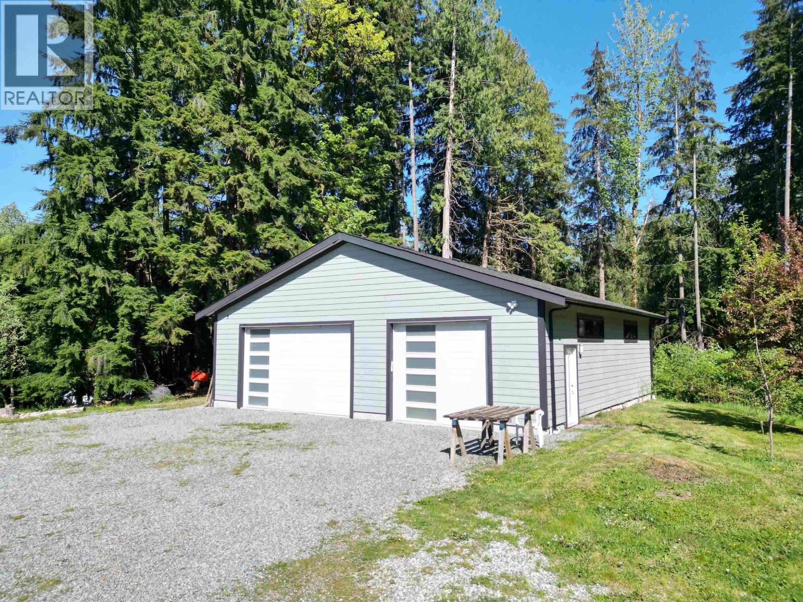 25908 124 Avenue, Maple Ridge, British Columbia  V4R 1B8 - Photo 3 - R3159094
