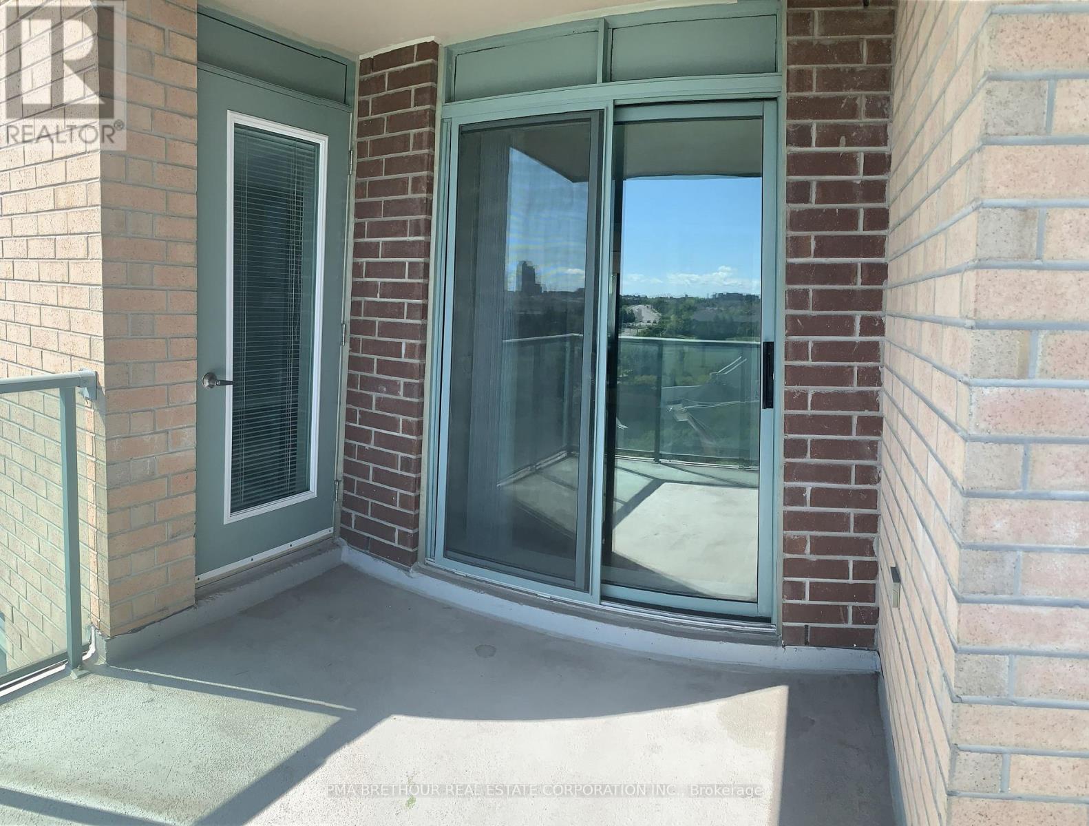 609 - 11 Oneida Crescent, Richmond Hill, Ontario L4B 0A1 - Photo 6 - N13724390