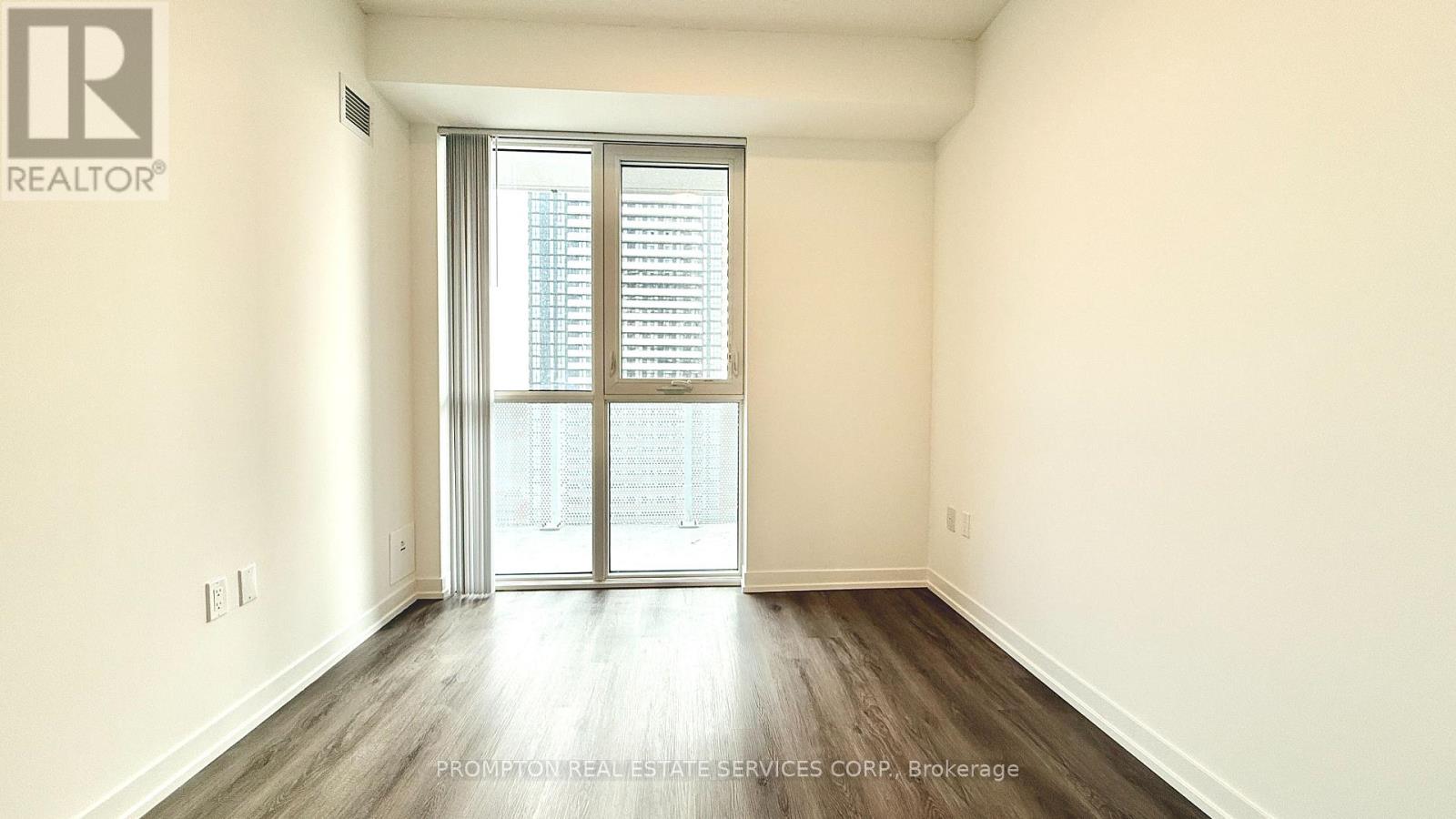 3002 - 28 Interchange Way, Vaughan, Ontario L4K 0P8 - Photo 12 - N13724400