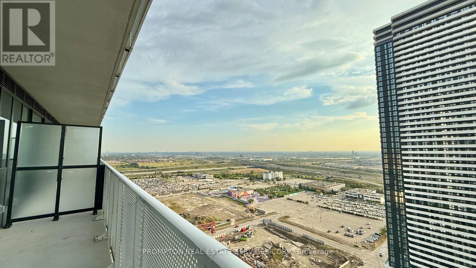 3002 - 28 Interchange Way, Vaughan, Ontario L4K 0P8 - Photo 16 - N13724400