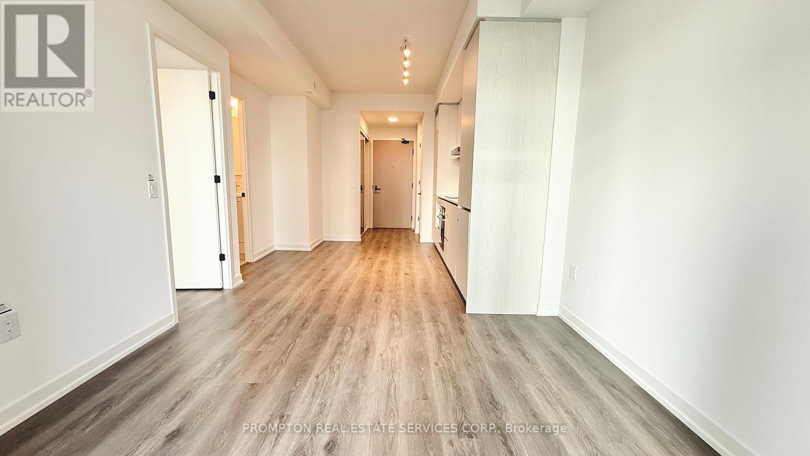 3002 - 28 Interchange Way, Vaughan, Ontario L4K 0P8 - Photo 9 - N13724400