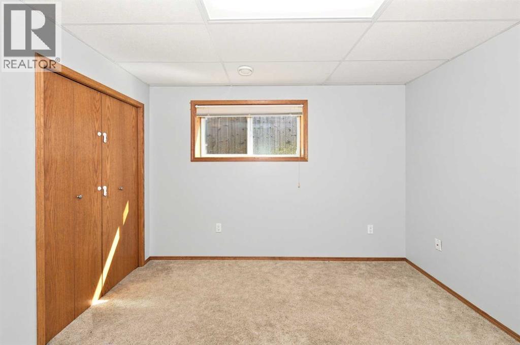 7601 41 Avenue, Camrose, Alberta  T4V 4C7 - Photo 32 - A2340952