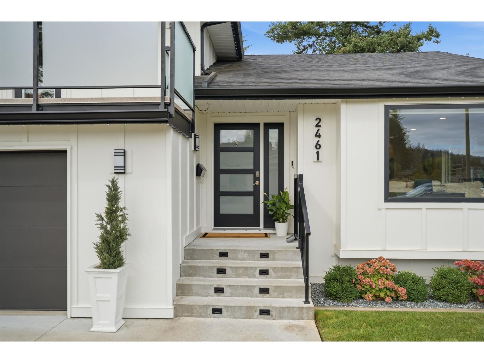 2461 Grosvenor Place, Abbotsford, British Columbia  V2S 6R5 - Photo 2 - R3158491