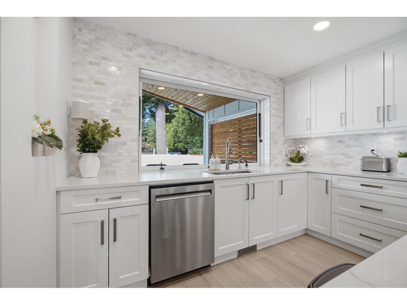 2461 Grosvenor Place, Abbotsford, British Columbia  V2S 6R5 - Photo 8 - R3158491