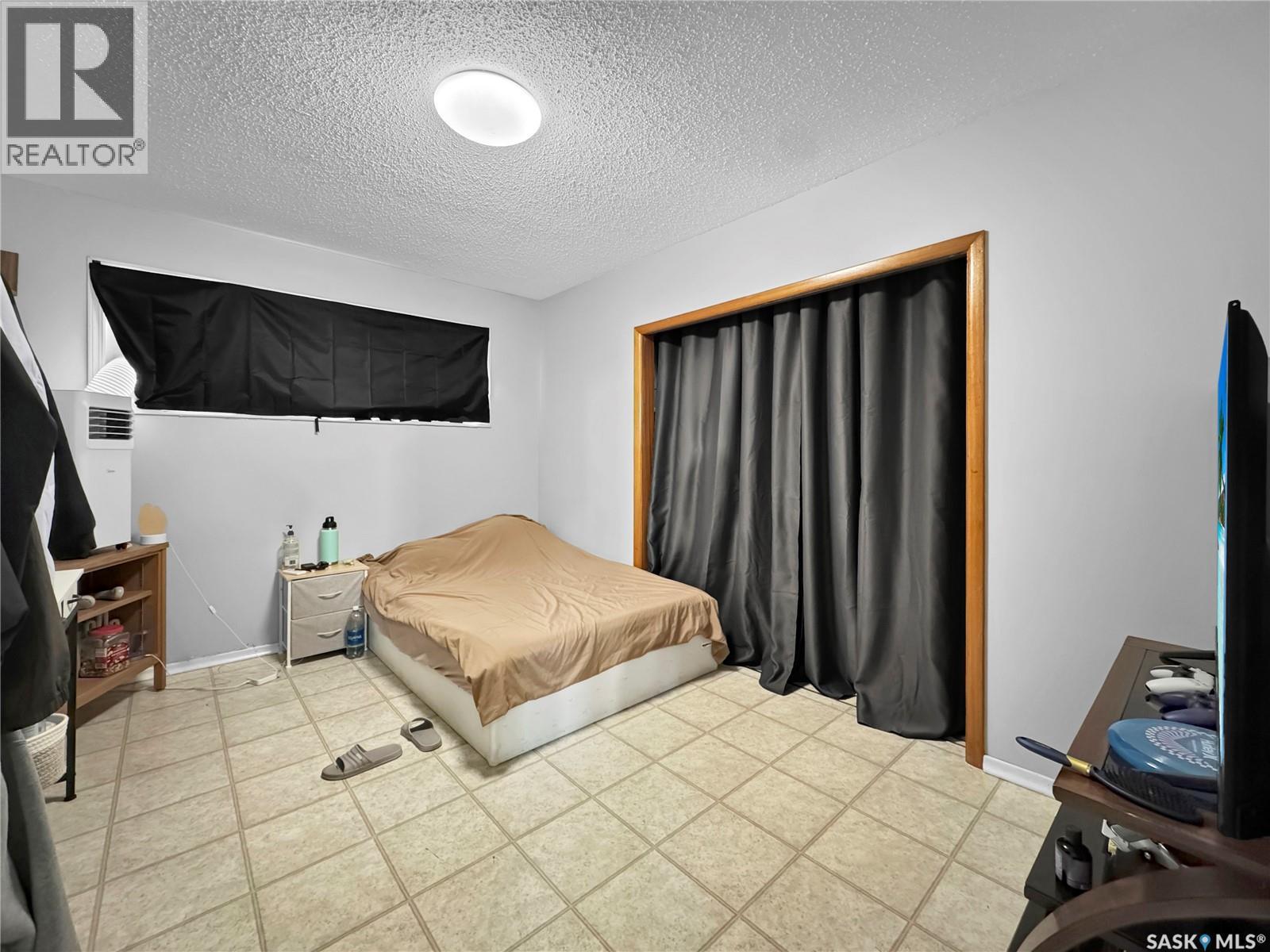 1051 109th Street, North Battleford, Saskatchewan  S9A 2E3 - Photo 10 - SK046977