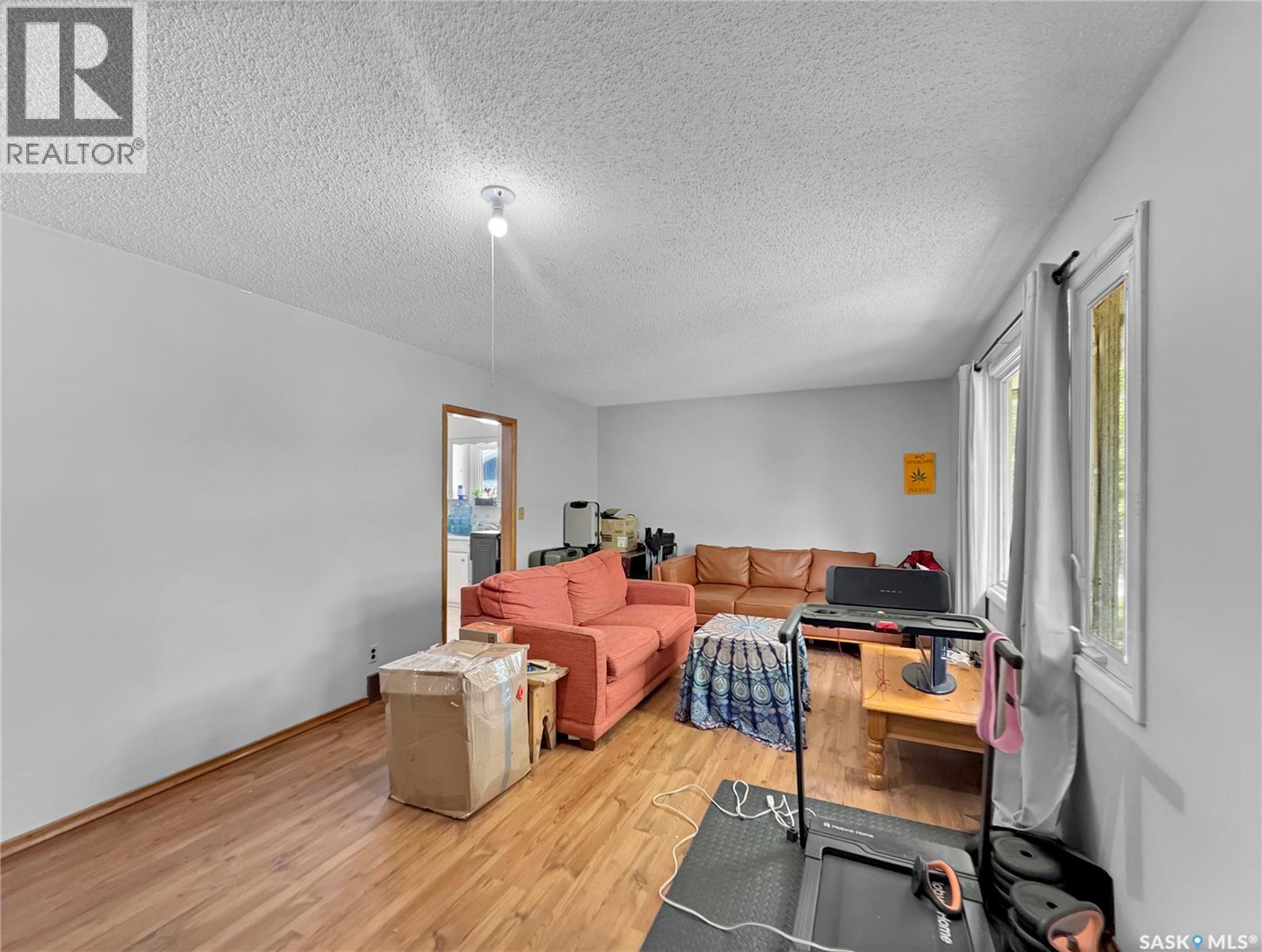 1051 109th Street, North Battleford, Saskatchewan  S9A 2E3 - Photo 4 - SK046977