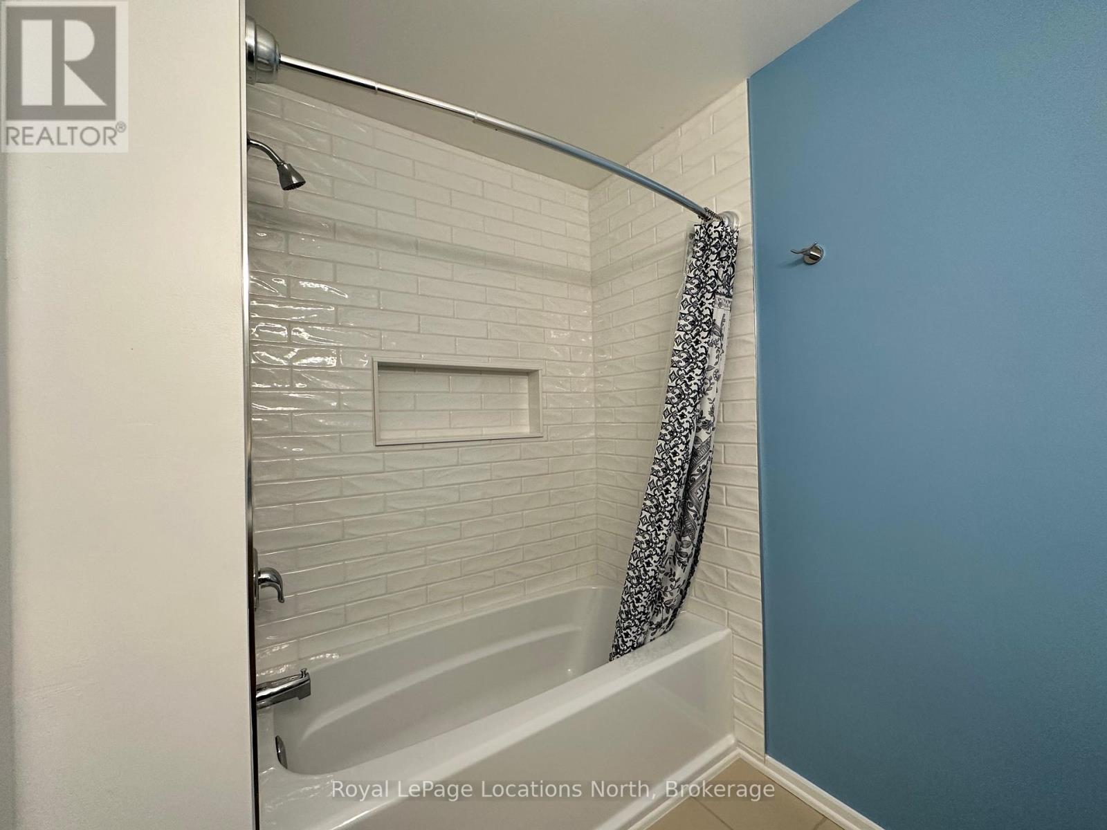 11 - 15 Dawson Drive, Collingwood, Ontario  L9Y 5B4 - Photo 17 - S13724414