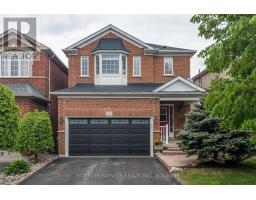 20 GWILLIAM LANE, Aurora, Ontario