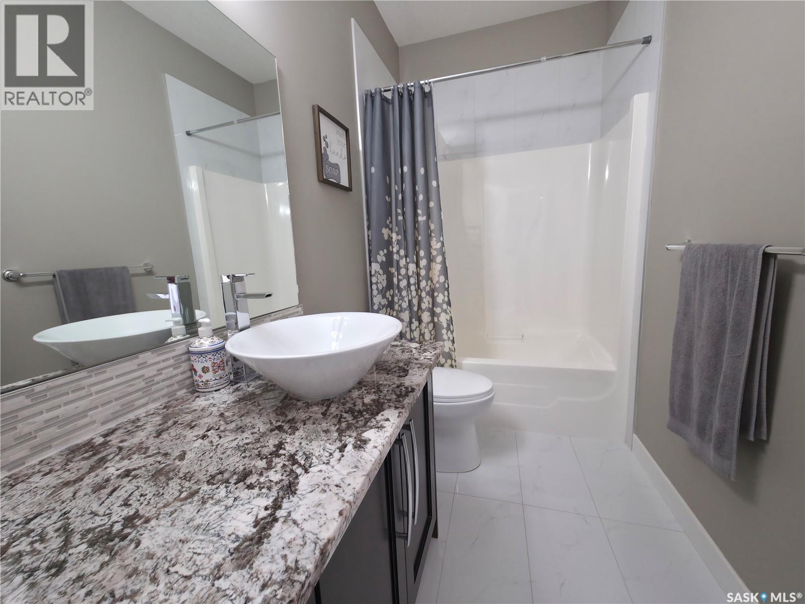 201 Valley Meadow Court, Swift Current, Saskatchewan  S9H 5N2 - Photo 13 - SK046974