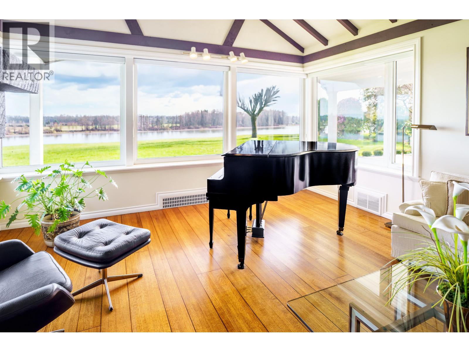 11446 RIVER WYND STREET, Maple Ridge, British Columbia
