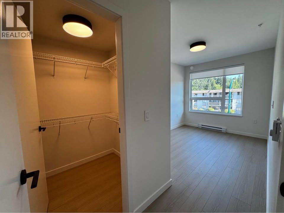 305 2015 St Johns St, Port Moody, British Columbia  V3H 0N5 - Photo 3 - R3159801