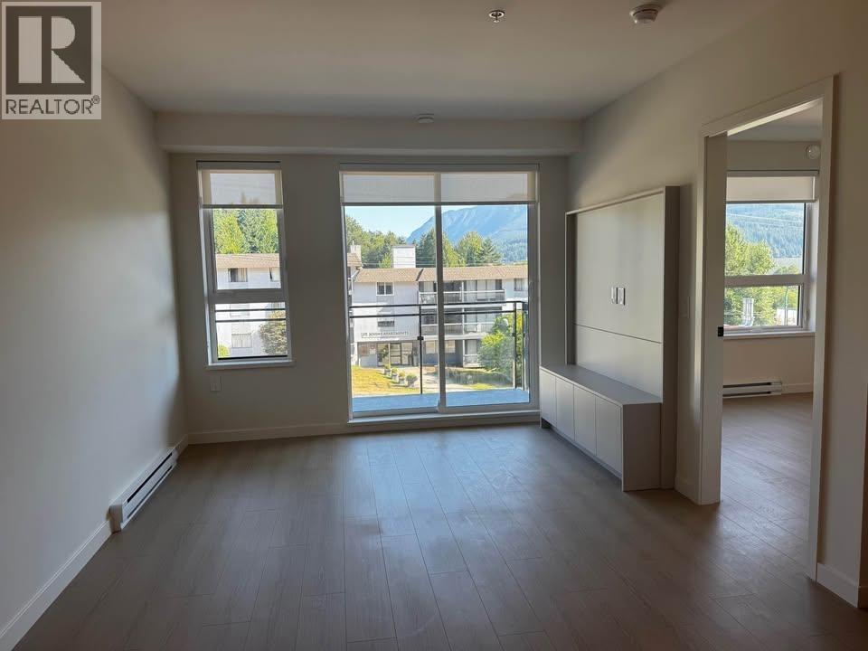 305 2015 St Johns St, Port Moody, British Columbia  V3H 0N5 - Photo 5 - R3159801