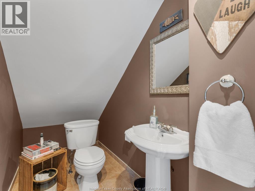 266 East Beach Road, Leamington, Ontario  N8H 3V7 - Photo 34 - 26018057