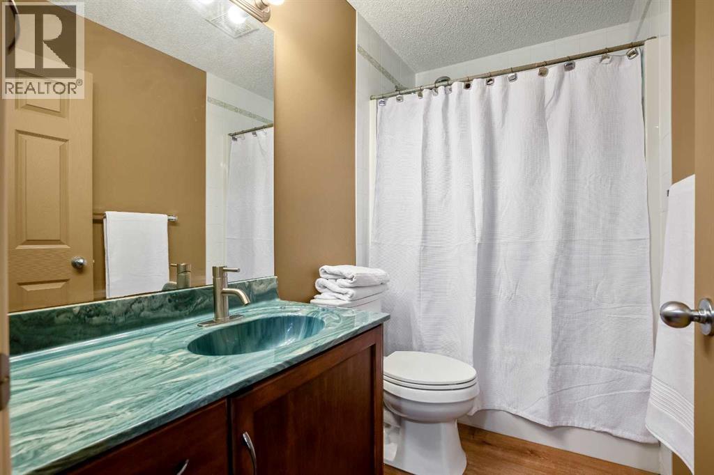 230 Shannon Square SW, Calgary, Alberta  T2Y 4K2 - Photo 24 - A2337821