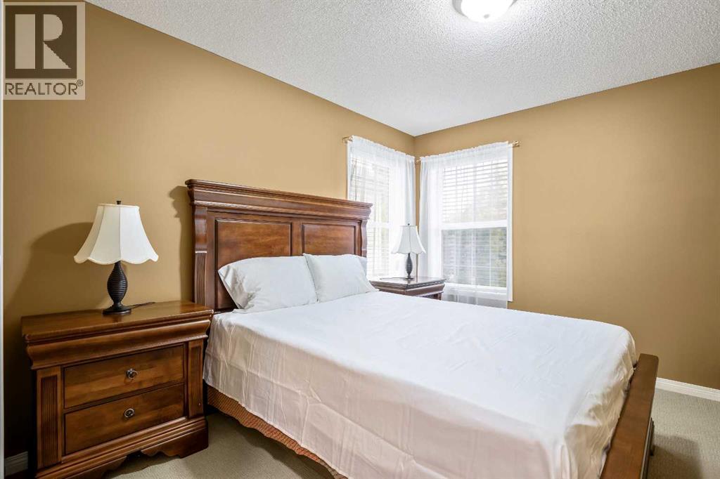 230 Shannon Square SW, Calgary, Alberta  T2Y 4K2 - Photo 25 - A2337821