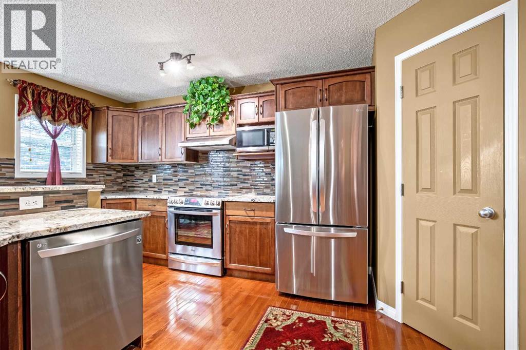 230 Shannon Square SW, Calgary, Alberta  T2Y 4K2 - Photo 15 - A2337821