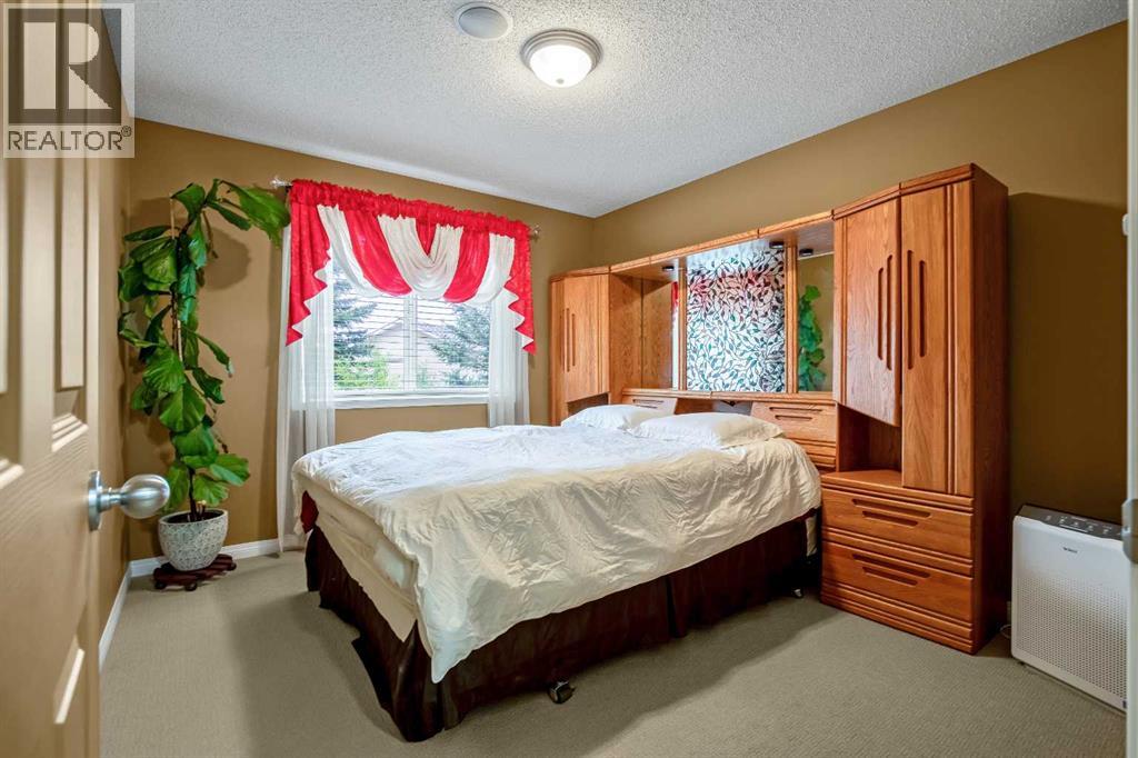 230 Shannon Square SW, Calgary, Alberta  T2Y 4K2 - Photo 23 - A2337821
